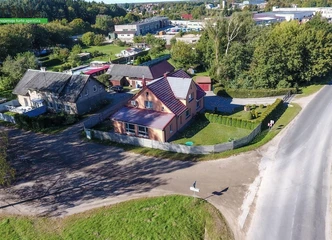 Renovuotas namas su tvarkinga aplinka ir garažu Šilutėje