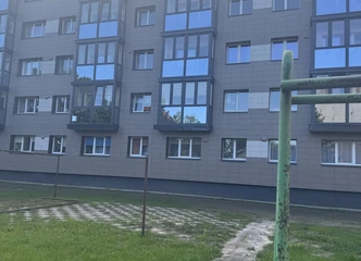Parduodamas renovacijos reikalaujantis butas su balkonu!