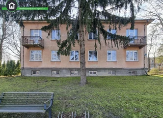Platus 3 kambarių butas Šilutėje su balkonu ir sandėliu!