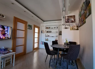 Didžiausias komfortas: erdvus 2 kamb. butas su šviesiu holu!