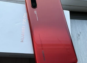 Pirkite Huawei P30 Pro su garantija ir bonusais!