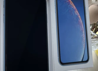 Peržiūrėti skelbimą - Parduodamas iPhone Xr 64GB.