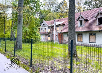 vieta parkui ir vaikų žaidimų aikštelei – svajonių vieta verslui