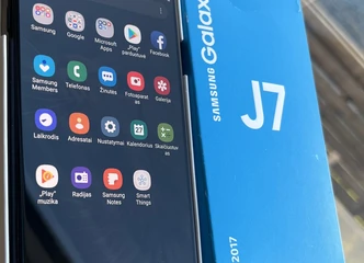 Gauk Samsung J7 2017 su visais priedais tik 35 €!