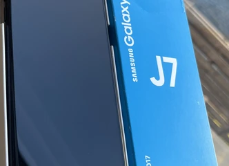 Peržiūrėti skelbimą - Parduodamas Samsung J7 2017.