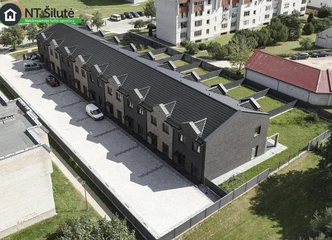 A+ energetinė klasė, asfaltuotas privažiavimas ir elektromobilių įkrovimo stotelės!