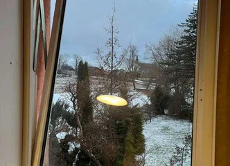 9 vnt. skirtingų išmatavimų langų išpardavimas – paskubėkite!