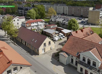 Strateginė vieta: po kojom pėsčiųjų ir automobilių srautas