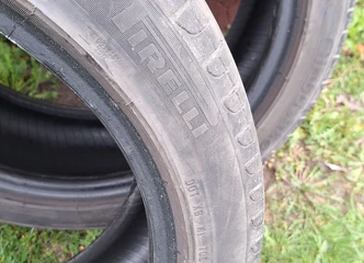 Parduodu Pirelli padangas R18 – geros ir prastesnės būklės!