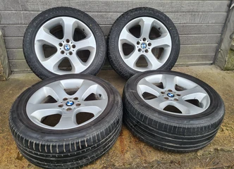 BMW X5 R19 ratlankiai su padangomis – puikus pasirinkimas!