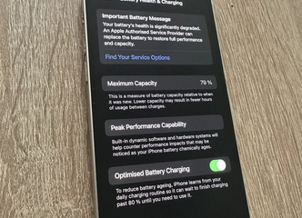 Išskirtinis iPhone 12 64GB su priedais – geros būklės ir funkcionalus