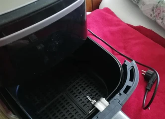 Karšto oro gruzdintuvė už puikią kainą! Pasinaudokite proga!