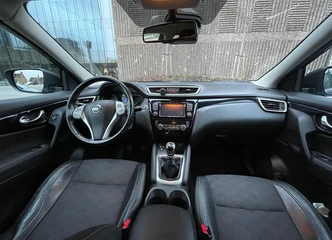 Pirmosios šeimos automobilis Nissan Qashqai – puiki būklė!