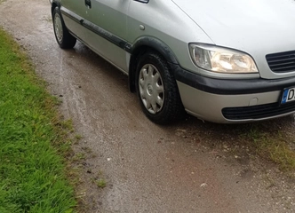 Opel Zafira 2002m, dyzelinas ir galiojanti techninė iki 2026m, naudokitės patikimumu