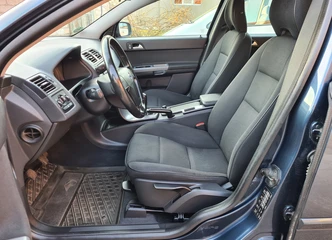 Volvo V50 2009m: strolių ir patikimumo derinys!
