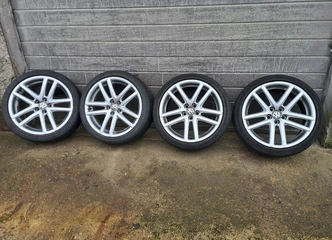 Originalūs Borbet R17 ratai su Dunlop padangomis lauks jūsų!