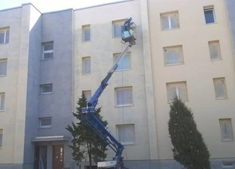 Statybininkai ieško papildomų uždarbių?