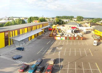 Išnuomojamos komercinės patalpos: šiltas vanduo ir centrinis šildymas!