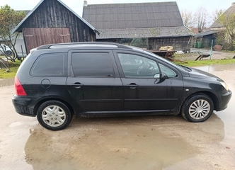 Patikimas Peugeot 307 – puikus pasirinkimas kiekvienam