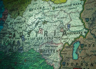 Didelės šeimos nuotraukos – prisiminimai ant sienų!