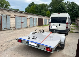 Nuoma platformos: 3.10m ilgis, 2.05m plotis, B kategorija
