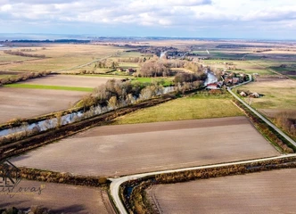 Pirkite sklypą su paplūdimiu Kuršių marių pakrantėje!