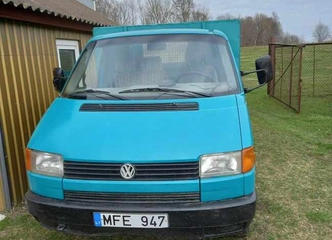Išskirtinis Volkswagen Transporter su 2.4 varikliu