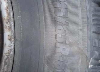 Naujos 215/65/R16C padangos su 5mm protektoriumi