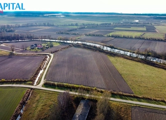 GYVENKITE AR POILIAUKITE PAKALNĖS UPĖS PAKRAŠTYJE