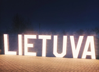 Nuomojame šviečiančias raides, skaičius ir simbolius!