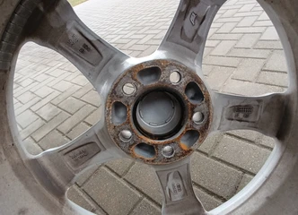 Naudoti R18 ratai su Goodyear padangomis: Tinka Ford ir Volvo!