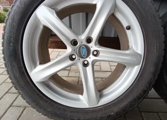 Ratlankiai su Goodyear padangomis R18: Tobulas pasirinkimas!