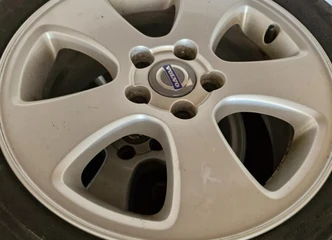 Ratlankiai Volvo R16: puiki būklė už gerą kainą!