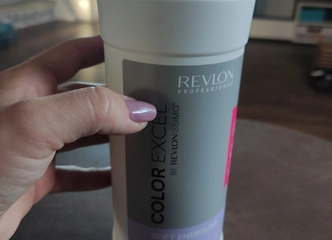 Revlon 3% oksidatorius – idealus plaukų dažams!