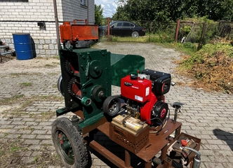 Šakų smulkintuvai nauji 10 HP ir 7,5 HP varikliai puiki kainapritaikis