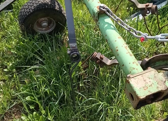 Dirbkite efektyviau su tvarkingu DEUTZ FAHR šieno vartytuvu!