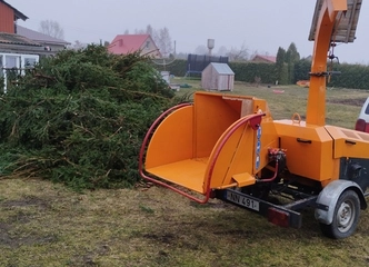 Nuomuok galingą šakų smulkintuvą – iki 13cm skersmens!