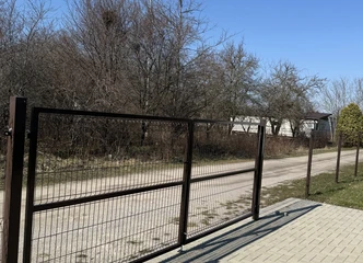 Sodo namukas „Ąžuolas“ – idealus poilsio kampelis jūsų šeimai!