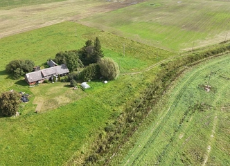 Sodyba Juknaičių seniūnijoje 20 arų sklypas greta gamtos