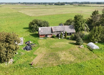 Parduodama jauki sodyba Menklaukių kaime 20 arų plotas