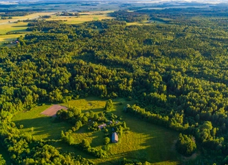 Tyra gamta ir ramybė – sodyba Silutės rajone!