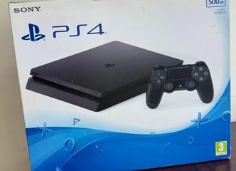 PS4 Slim 500 Gb ir PS4 Pro 1 Tb su žaidimais – puiki kaina!