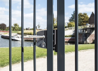 Locinox spynos – jūsų vartų saugumo sprendimas