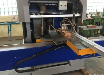 Stalo dydis 500x1030 mm, idealus darbui