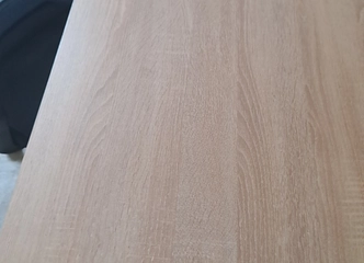 Pirkite naują rašomą stalą su kėde jau dabar!