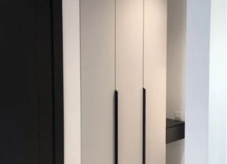 Talpios ir stilingos spintos su įvairiais fasadais