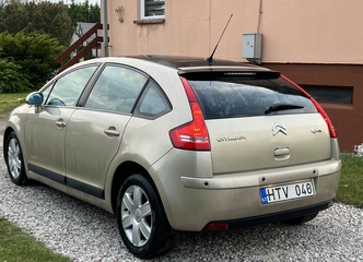 Atsarginis automobilis ar kasdieniam važiavimui