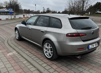 Alfa 159 Universalas su naujomis dalimis ir padangomis!