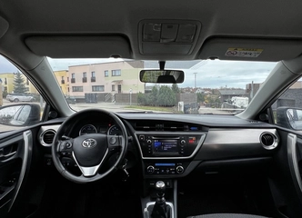Toyota Auris 2013m. – Puikus Automobilis Jūsų Šeimai!