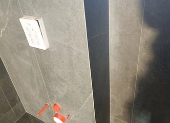 Profesionalus plytelių klijavimas – tvirtai ir ilgam